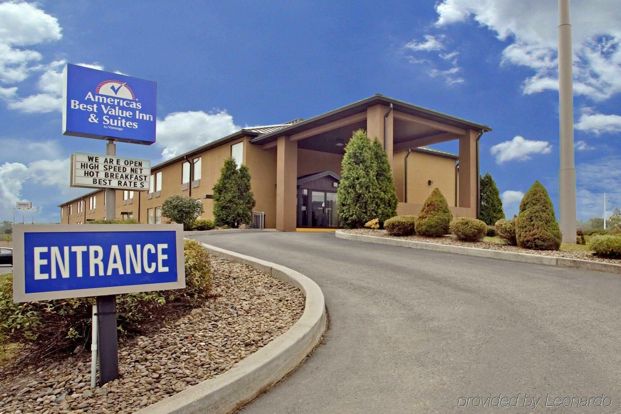 Super 8 By Wyndham Somerset Exterior foto